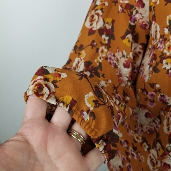 Zac & Rachel Blouse - Picture 6 of 8